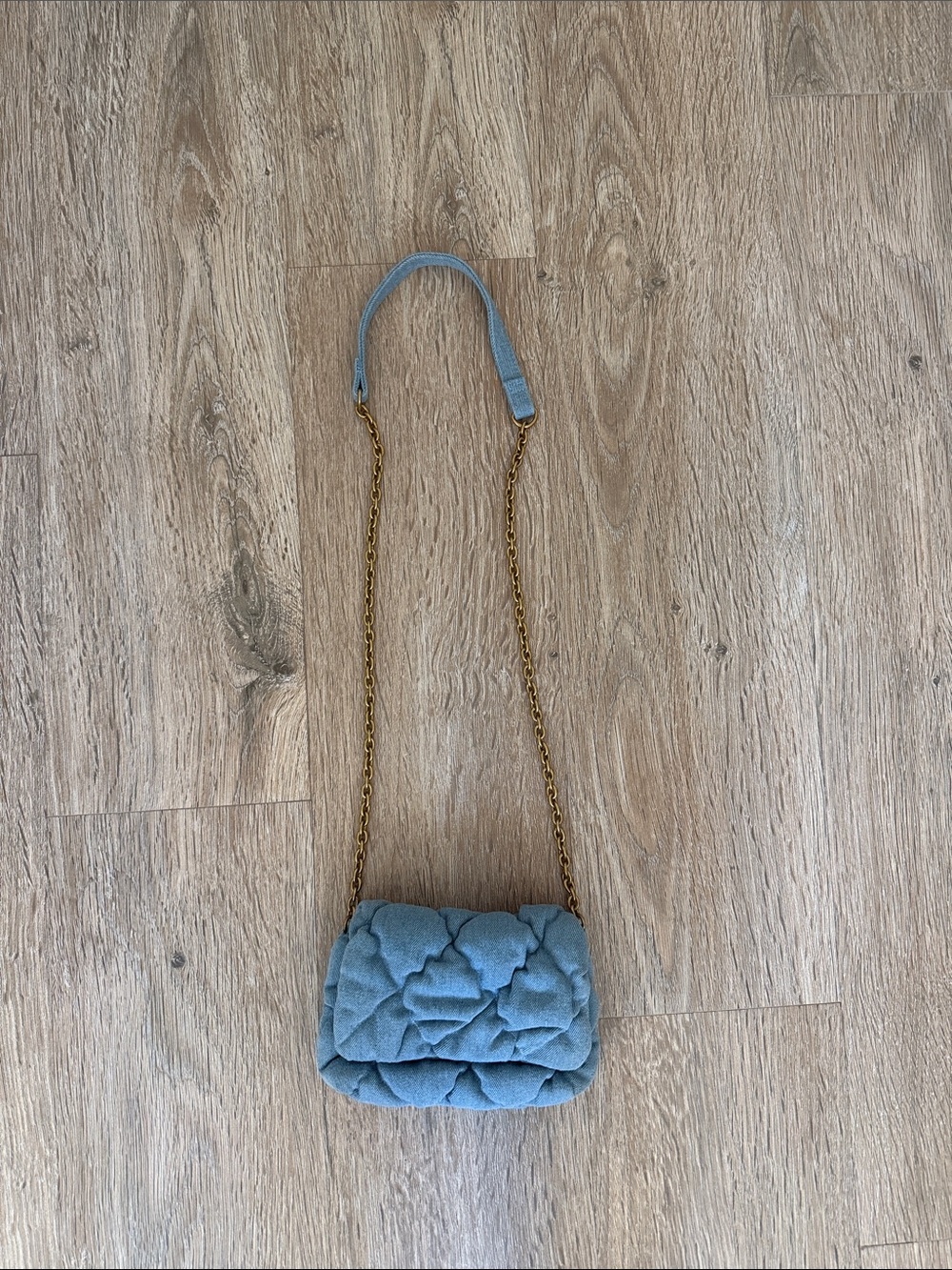H&M / Quilted Light Blue Denim Chain Shoulder Bag